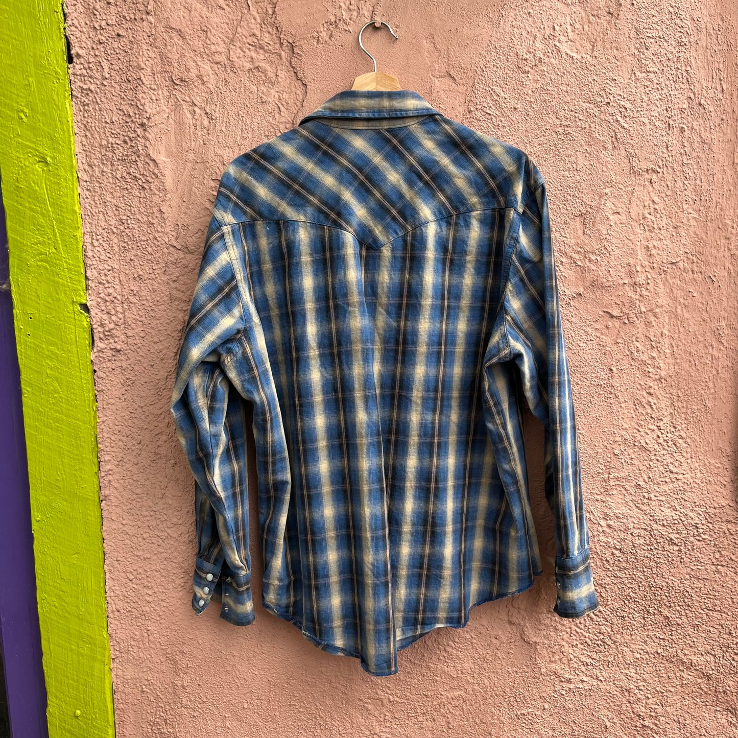 wrangler pearl snap