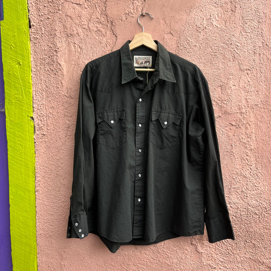 classic pearl snap on black western shirt