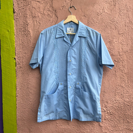 poplin summer shirt with cool pocket details and embroidery