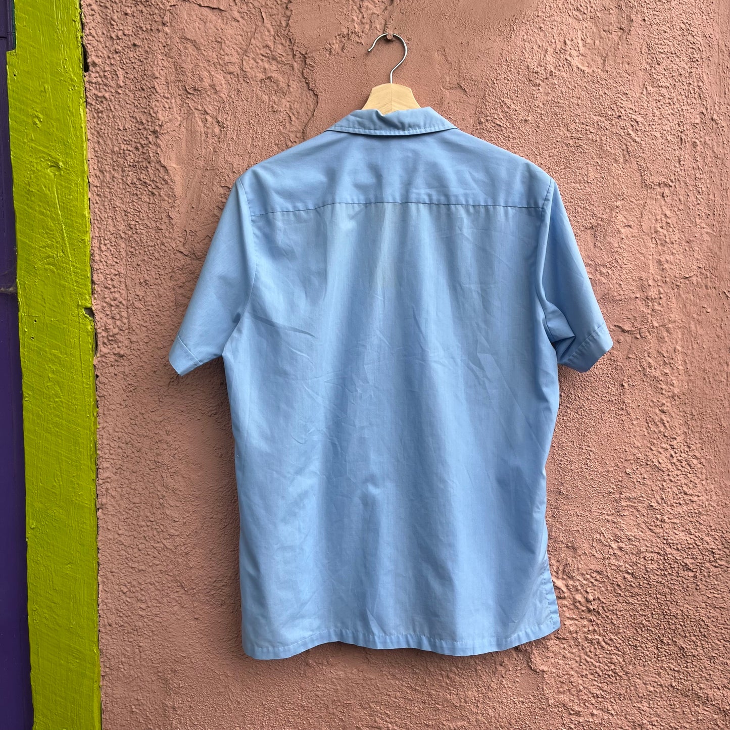 poplin summer shirt with cool pocket details and embroidery